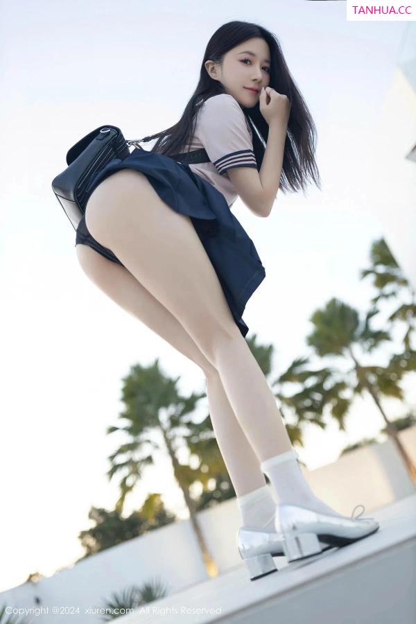 鱼子酱fish  [XiuRen]高清写真图 2024.03.15 No.8244 鱼子酱Fish 丝袜美腿第27张图片